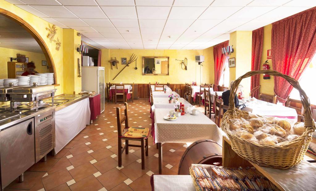 Hotel Antic La Cortinada Luaran gambar